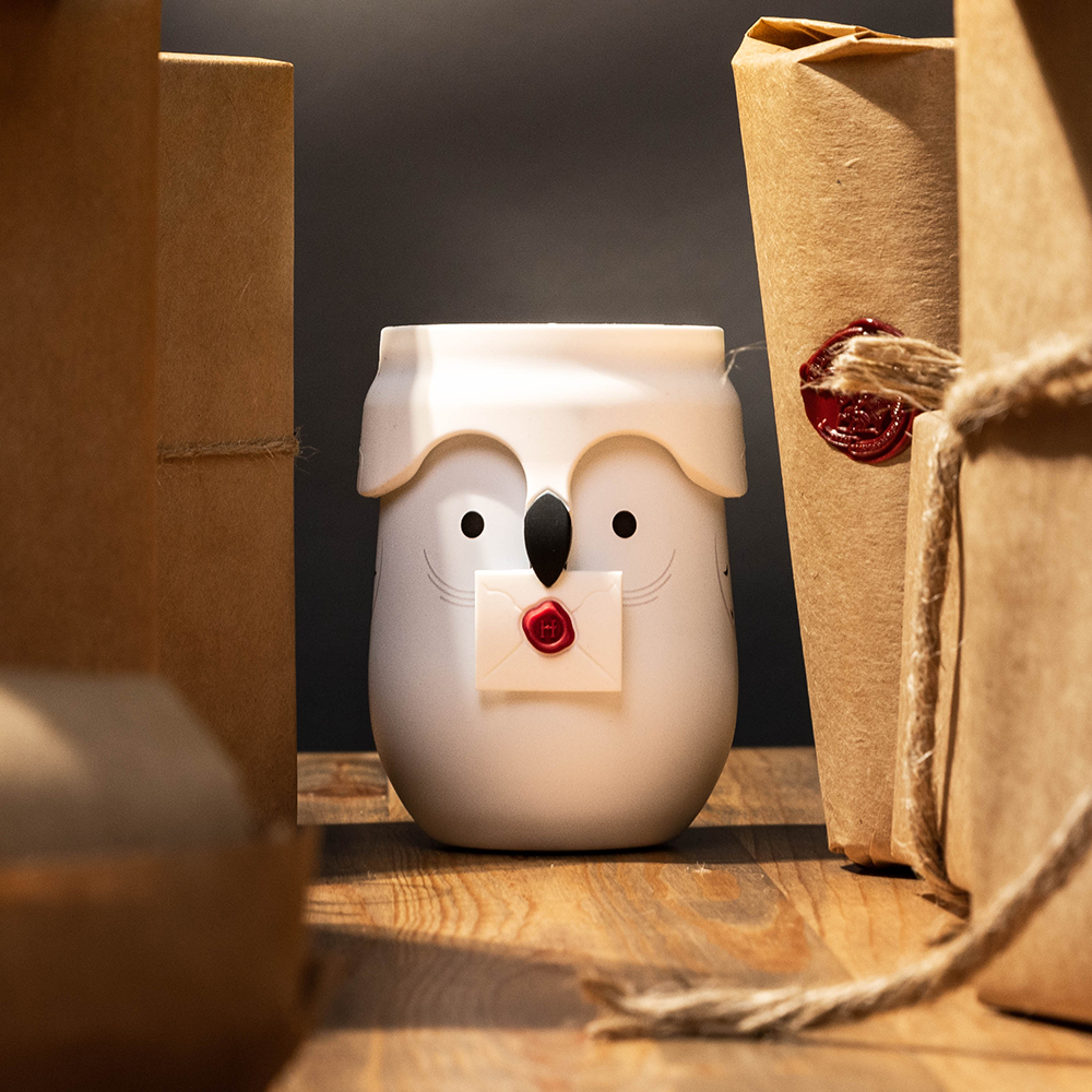 harry-potter-stemless-z5 422410dacf7c--Hedwig-Lifestyle-1.png