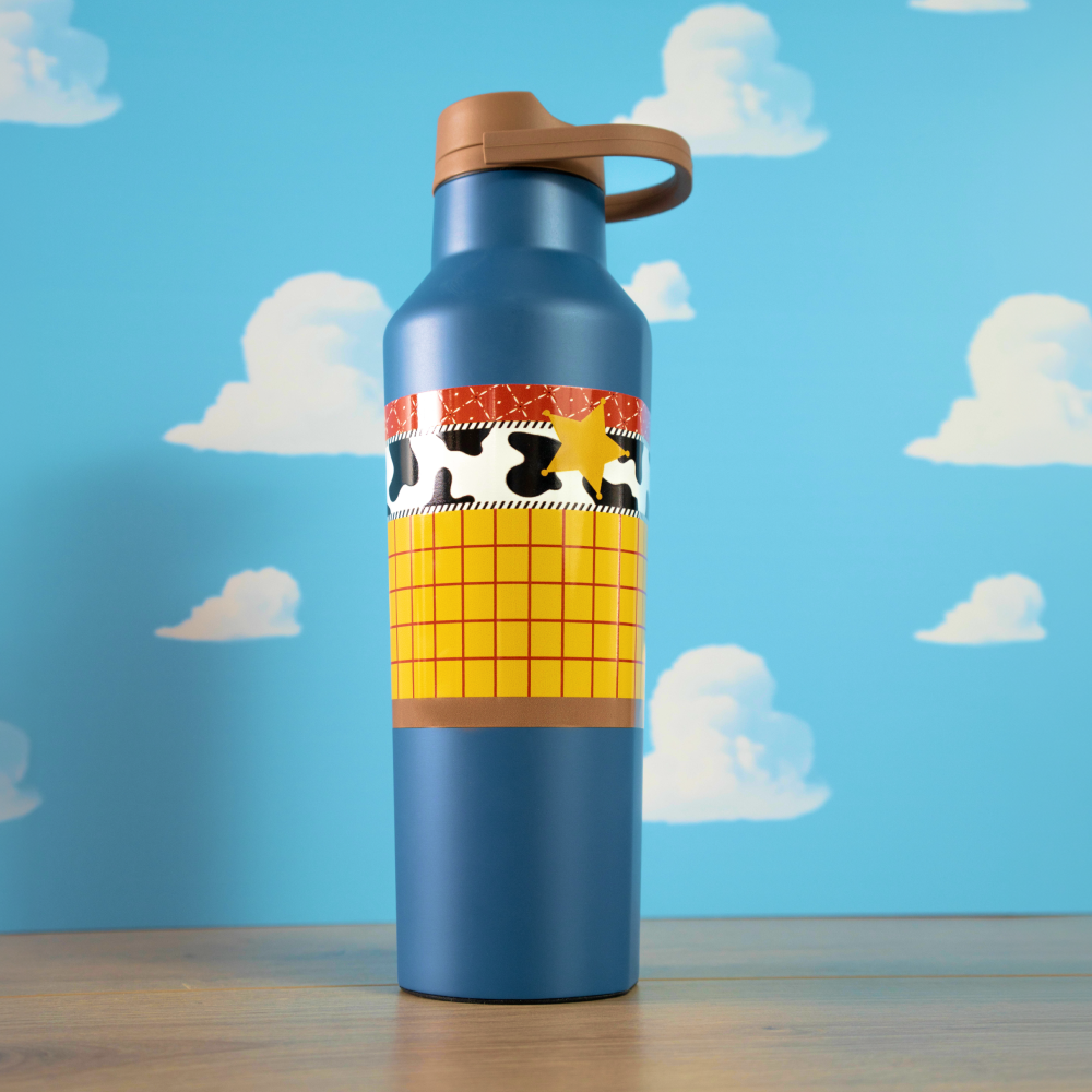 toy-story-sport-canteen-u0 50f41b5cb358--PDP-WOODY.png