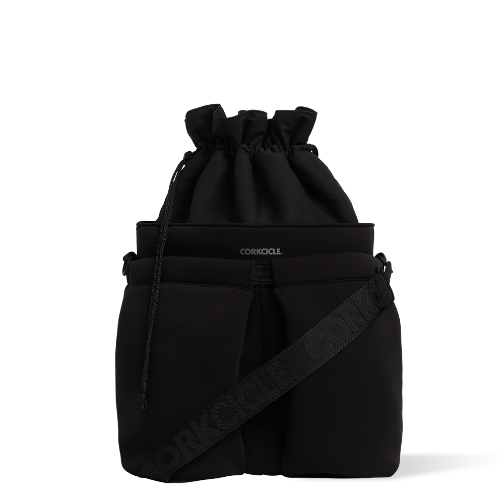 beverage-bucket-bag-i5 BucketBag_Black_PDP1.png